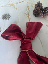 Load image into Gallery viewer, Medium Christmas Wreath ~ local delivery/collection only