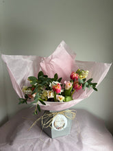 Load image into Gallery viewer, Windsor Box of Blooms (medium)