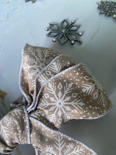 Load image into Gallery viewer, Medium Christmas Wreath ~ local delivery/collection only