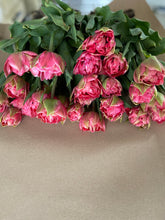 Load image into Gallery viewer, Windsor Box of Blooms (medium)