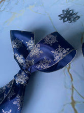 Load image into Gallery viewer, Medium Christmas Wreath ~ local delivery/collection only
