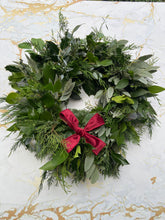 Load image into Gallery viewer, Extra Large Compostable Natural Wreath with Bow
